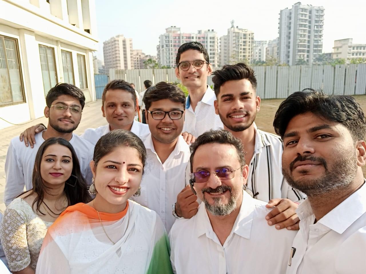 Shree L.R. Tiwari College of Law Thane Independence Day Celebration photo 4