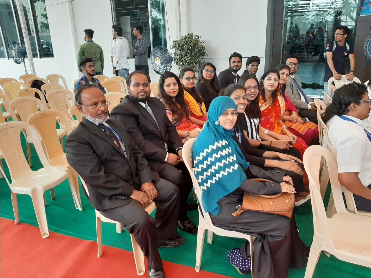 Shree L.R. Tiwari College of Law Thane Utsav 2020 photo 2