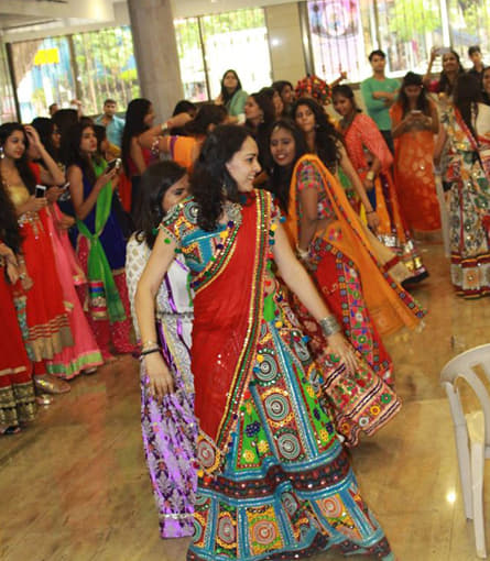 International Institute of Fashion Design Bandra Extra Curriculars photo 1