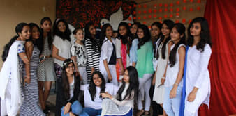 International Institute of Fashion Design Bandra Extra Curriculars photo 2