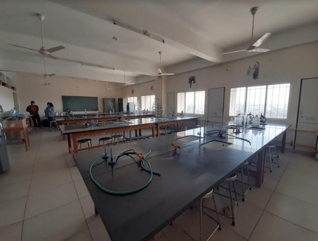 President Science College Ahmedabad Campus photo 8
