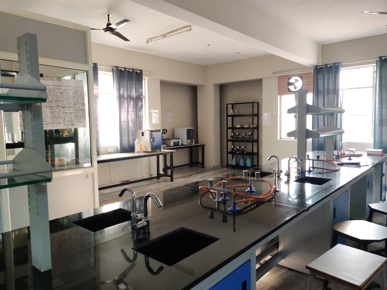 Shivalik College of Pharmacy Dehradun Campus photo 12