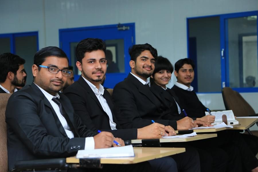 SRM University Sonepat Campus Life photo 9