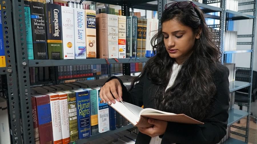 SRM University Sonepat Law Department photo 2