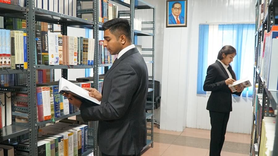 SRM University Sonepat Law Department photo 5