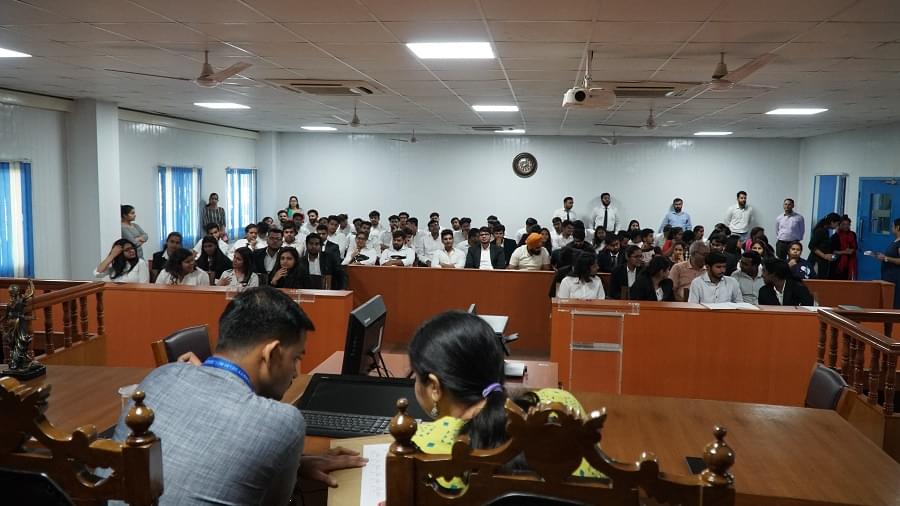 SRM University Sonepat Law Department photo 16