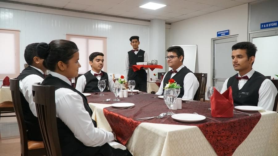 SRM University Sonepat Hotel Management photo 11