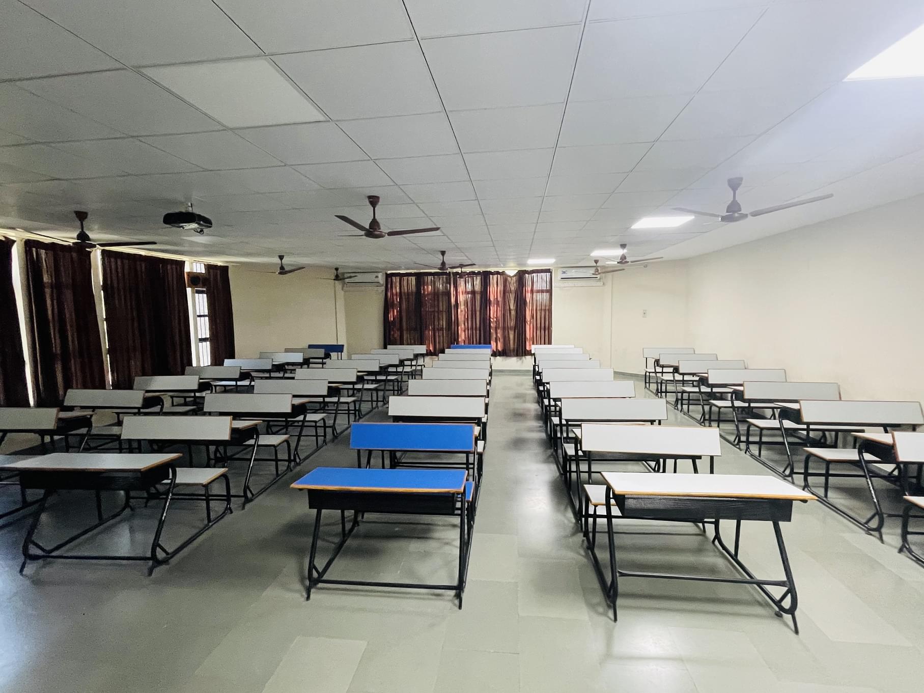 Devang Patel Institute of Advance Technology and Research Anand Infrastructure photo 12