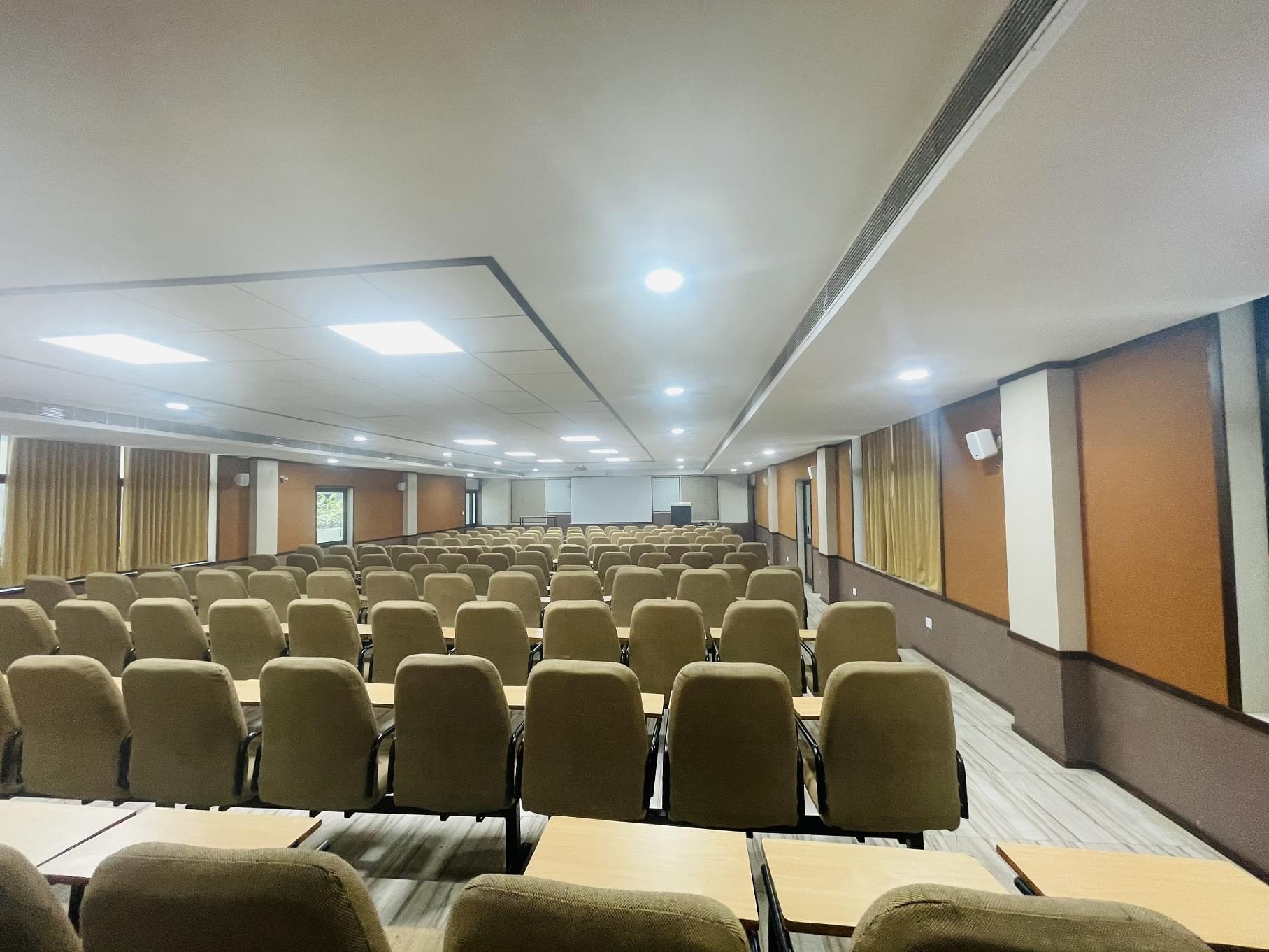 Devang Patel Institute of Advance Technology and Research Anand Infrastructure photo 11