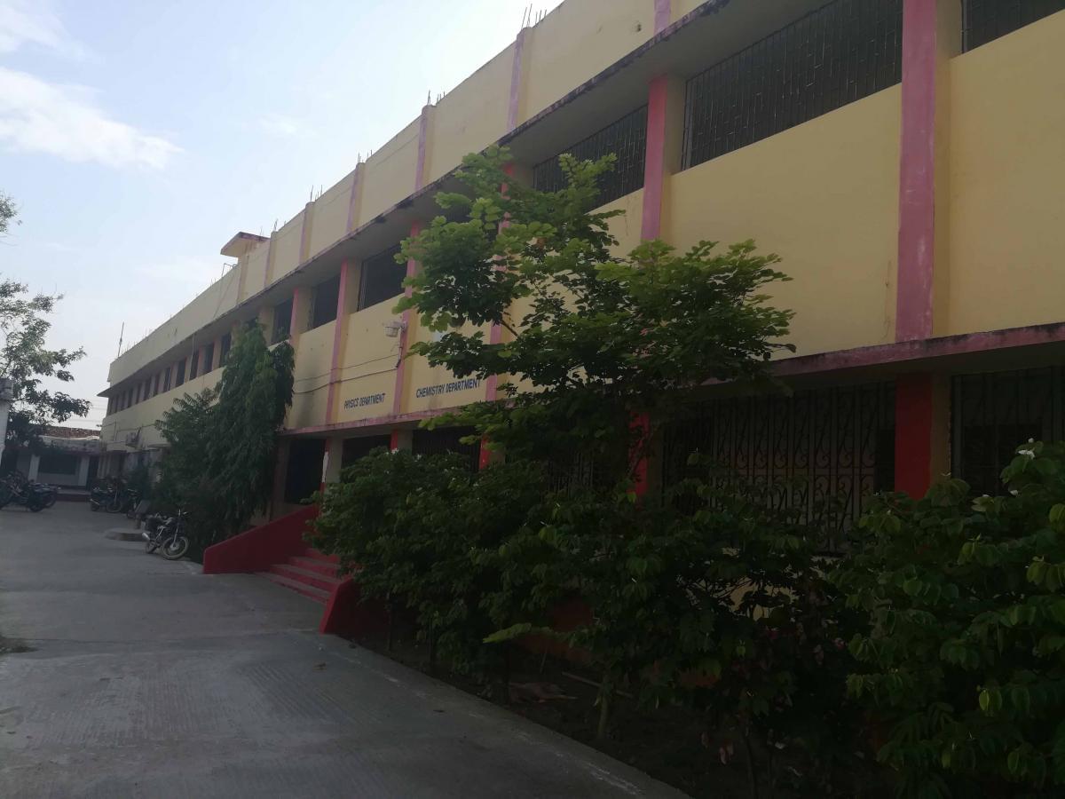 Maharaj Lakshmishwar Singh Memorial College Darbhanga Building photo 1