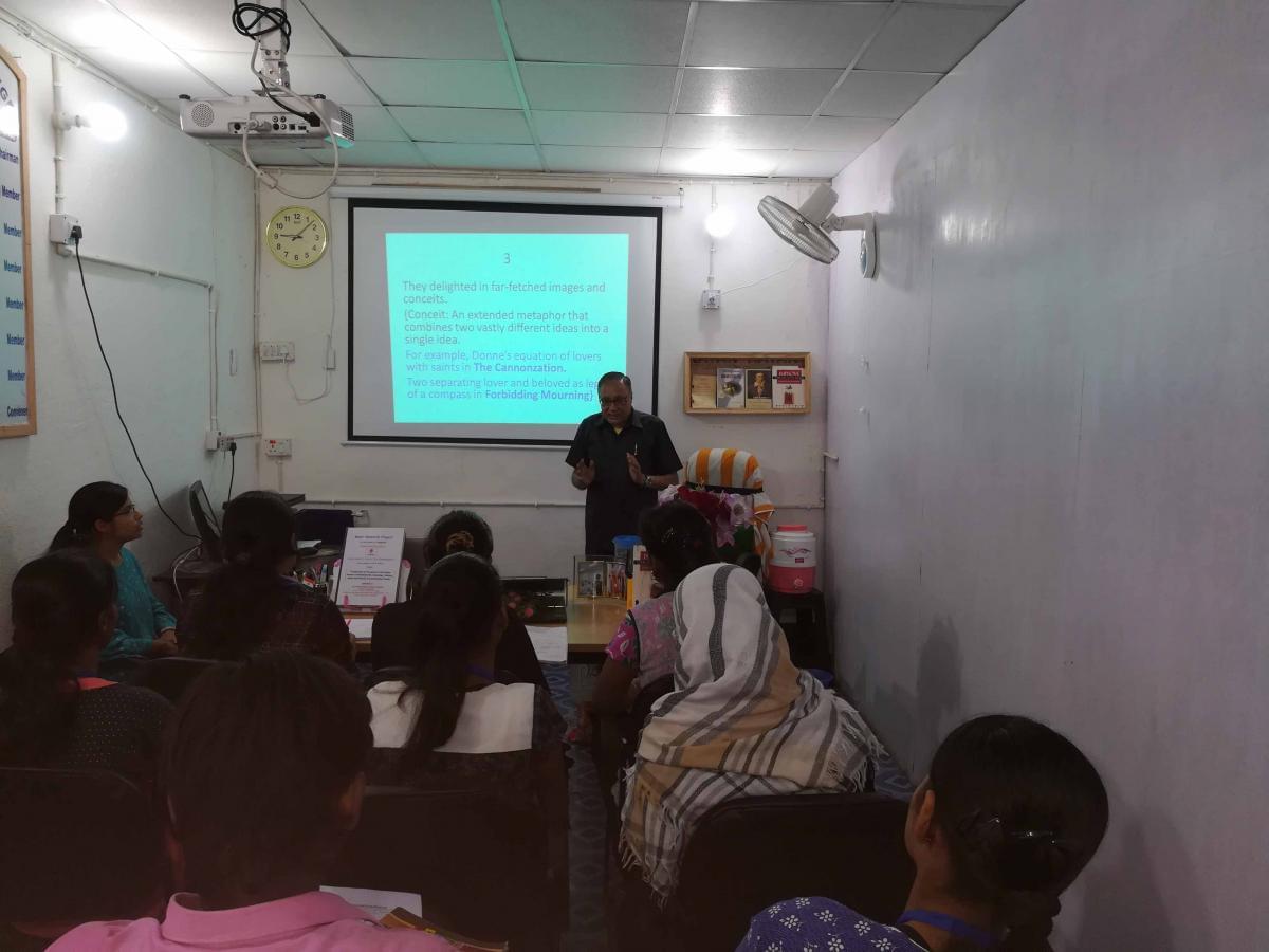 Maharaj Lakshmishwar Singh Memorial College Darbhanga Classrooms photo 1