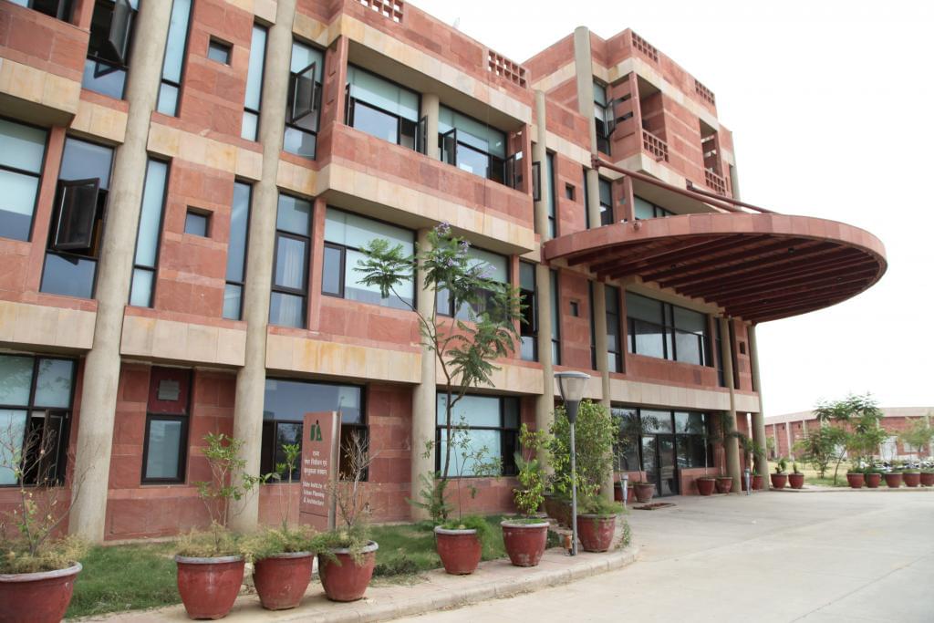 Pandit Lakshmi Chand State University of Performing and Visual Arts Rohtak Campus photo 4