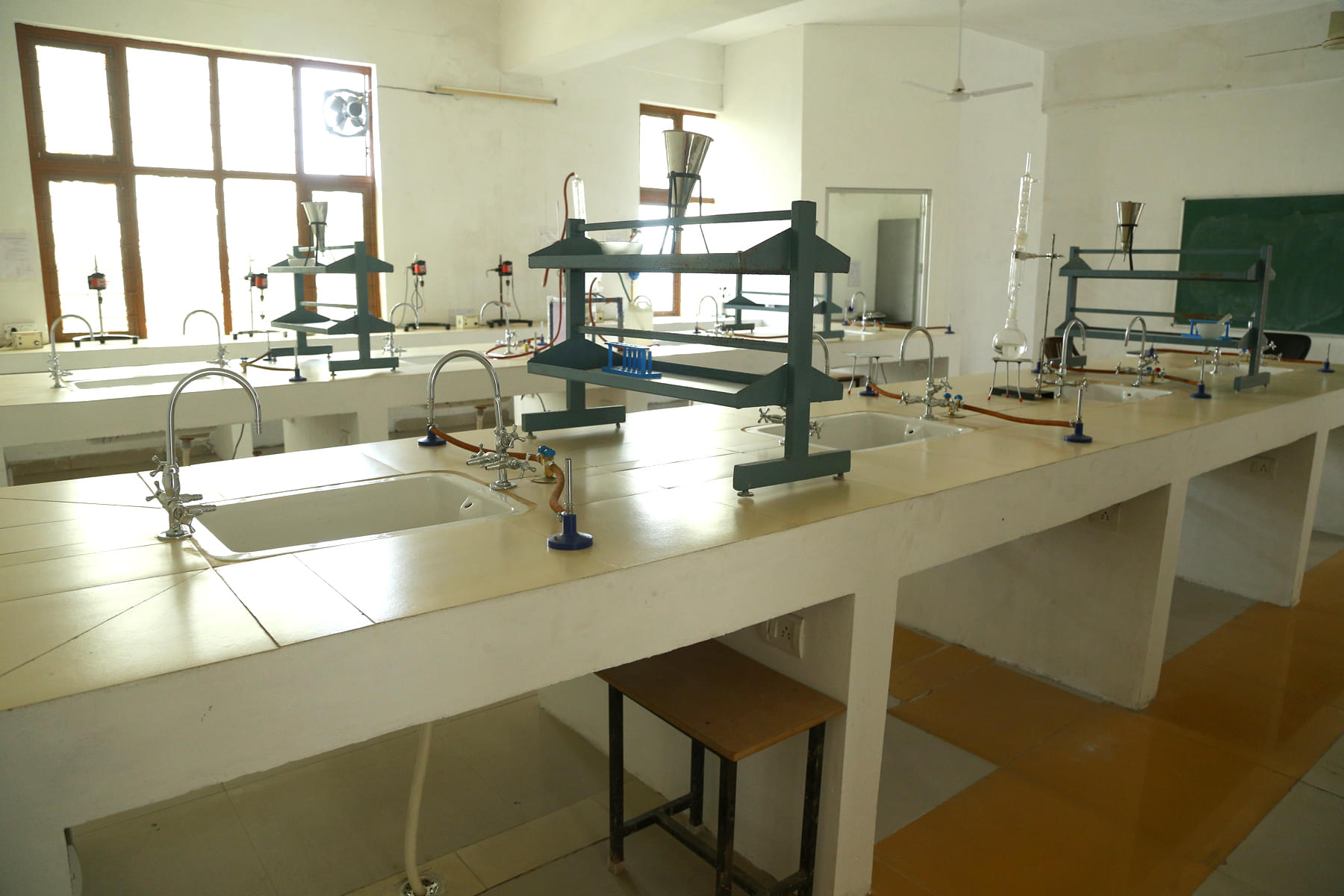 Global Research Institute of Management and Technology Yamuna Nagar Labs photo 6