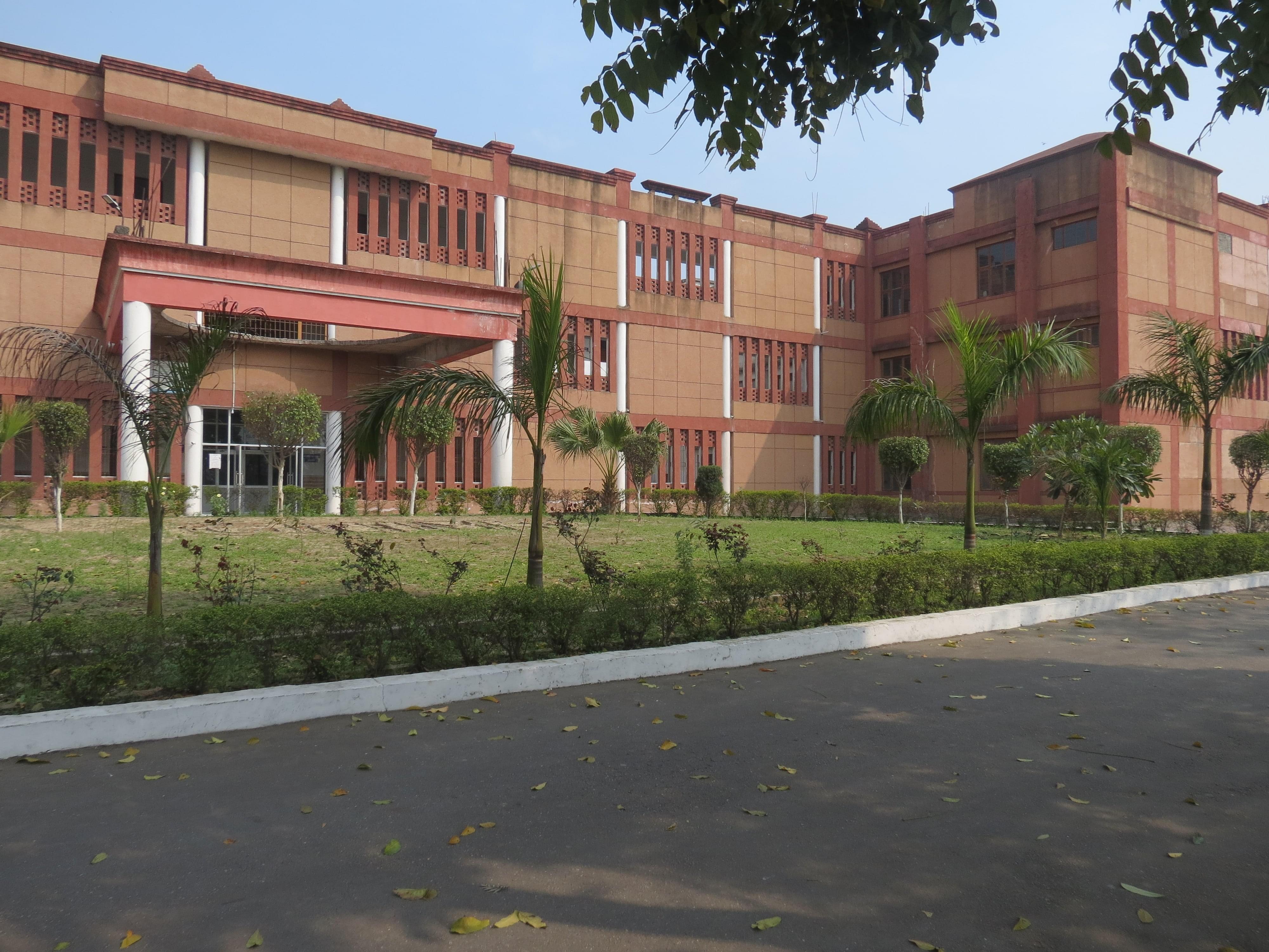 Global Research Institute of Management and Technology Yamuna Nagar Building photo 22