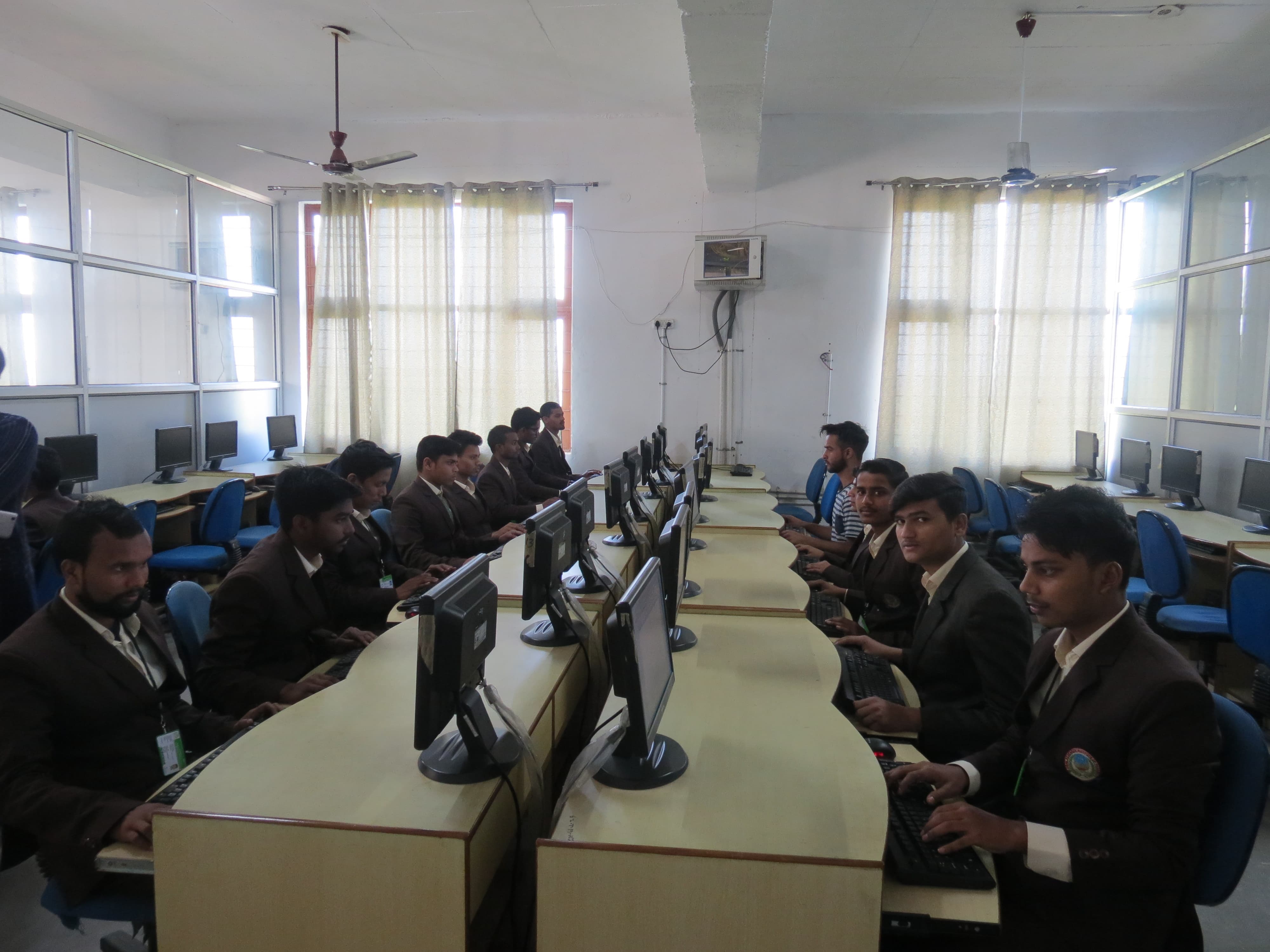 Global Research Institute of Management and Technology Yamuna Nagar Classroom photo 11
