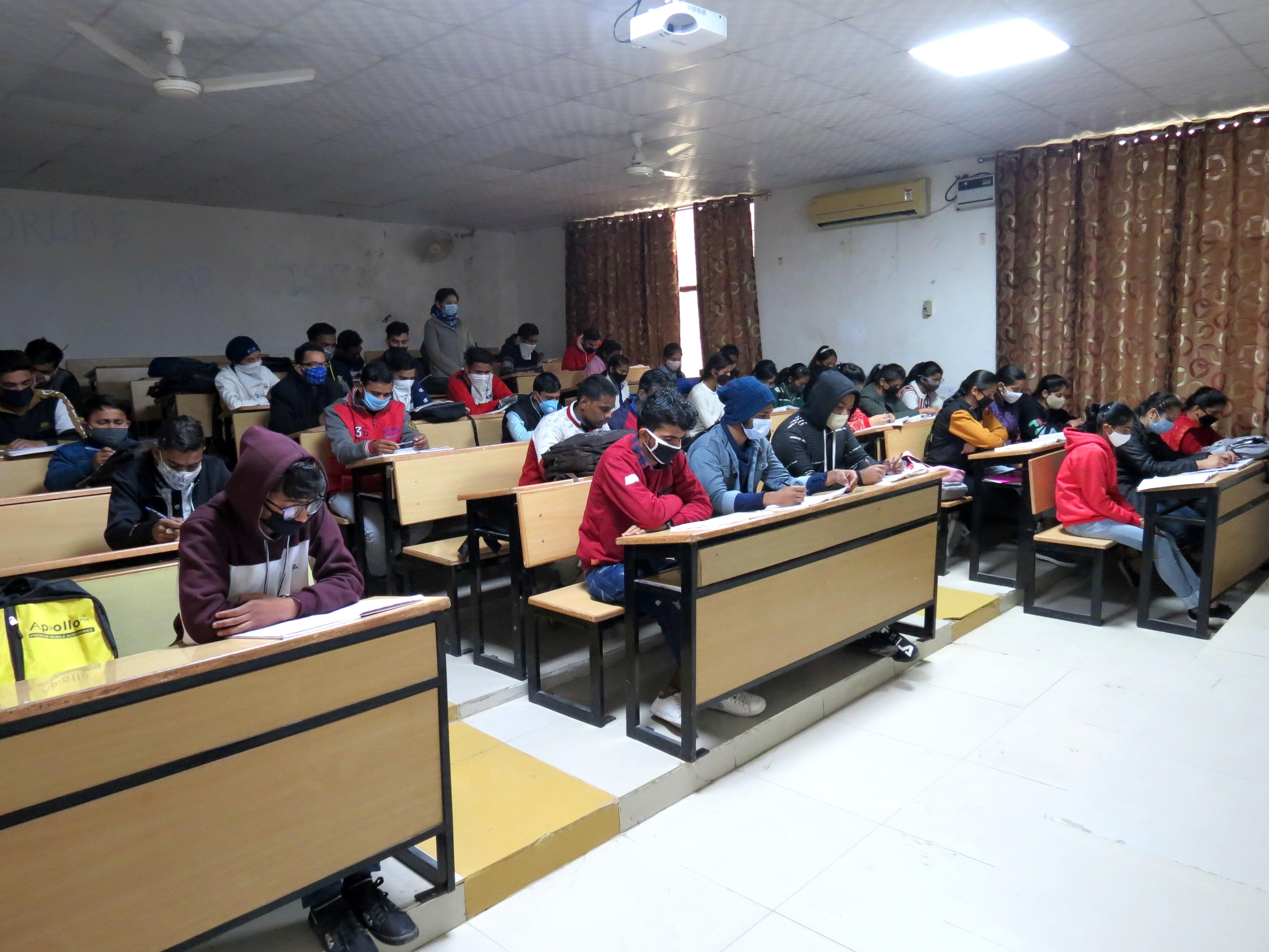 Global Research Institute of Management and Technology Yamuna Nagar Classroom photo 14