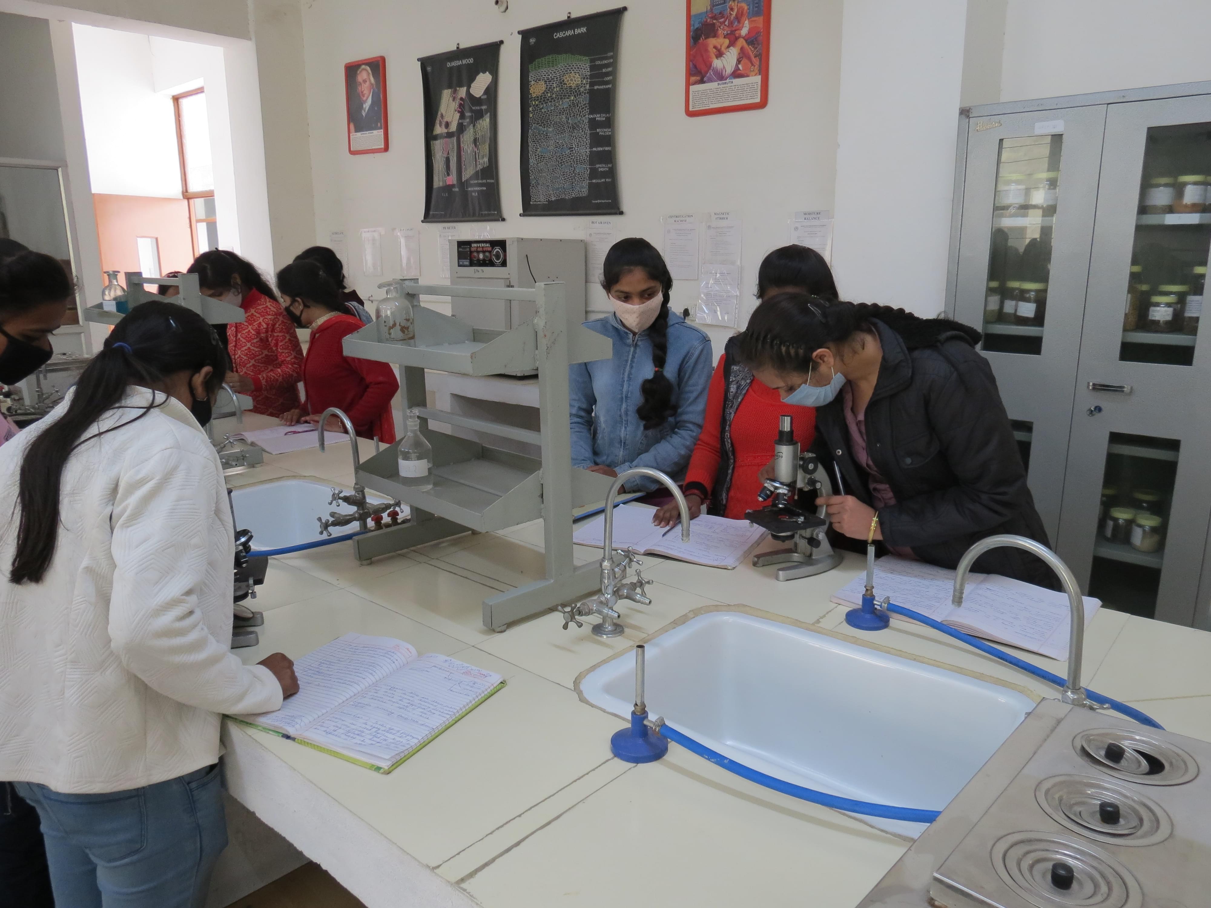 Global Research Institute of Management and Technology Yamuna Nagar Classroom photo 35