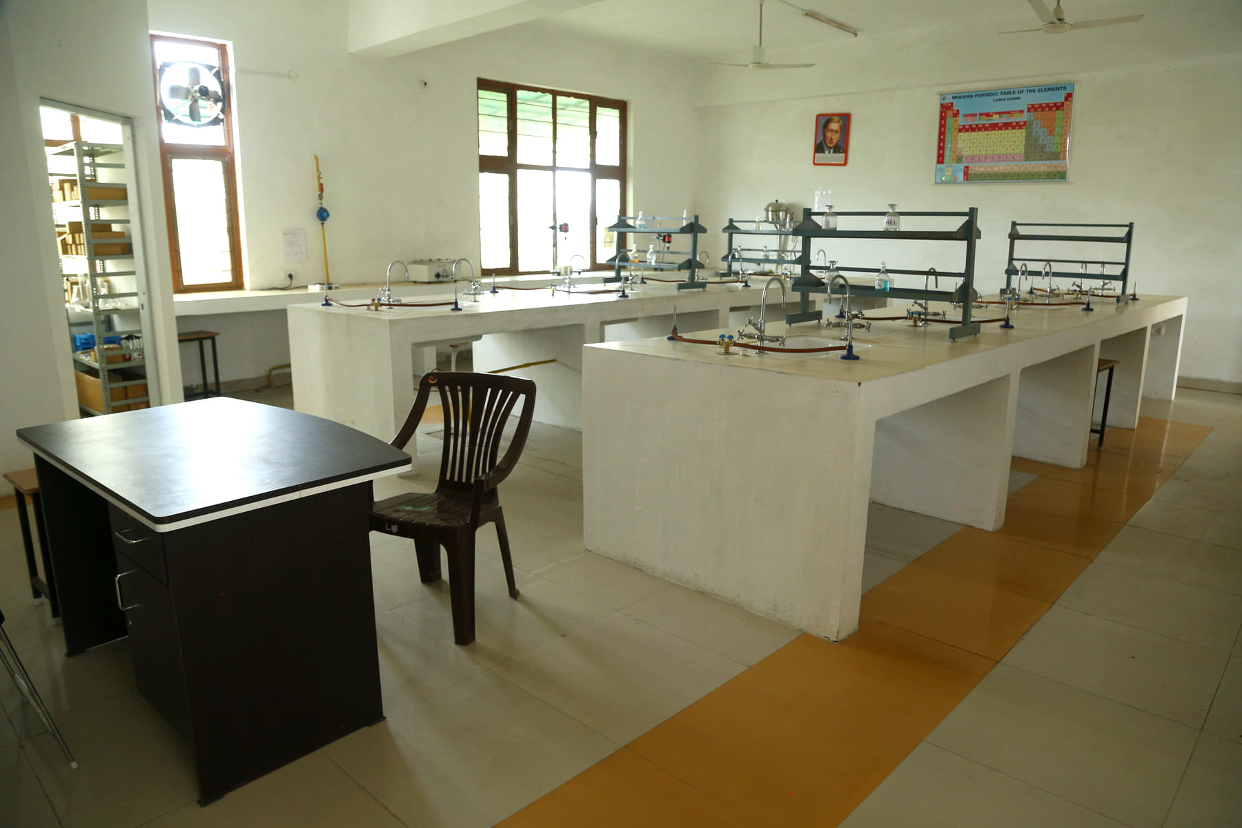 Global Research Institute of Pharmacy Yamuna Nagar Pharma Labs photo 8