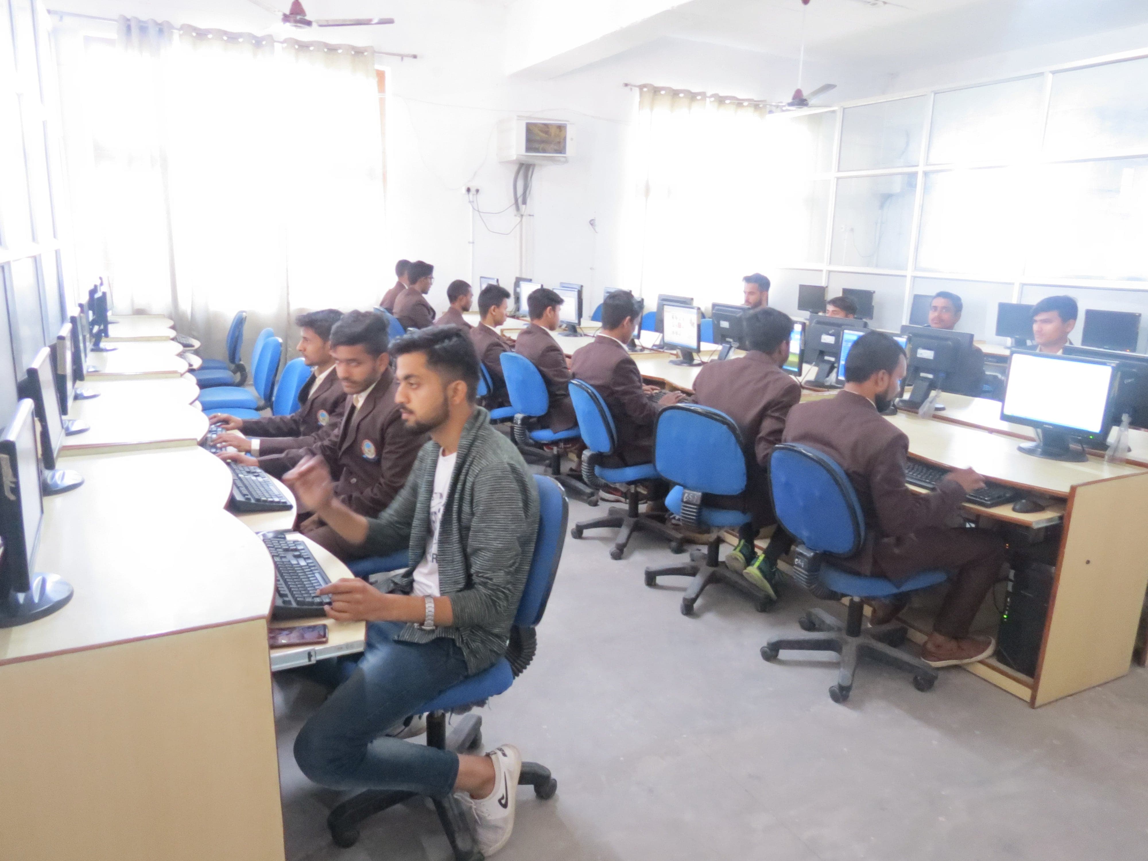 Global Research Institute of Pharmacy Yamuna Nagar Classroom photo 13