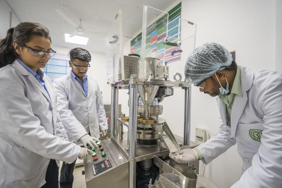 Hygia Institute of Pharmaceutical Education and Research Lucknow Laboratories photo 10