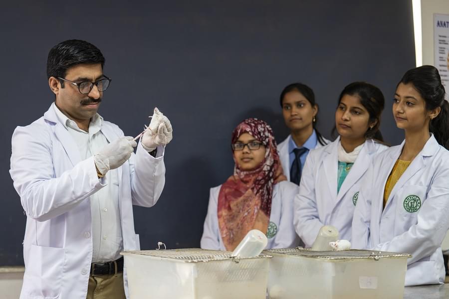 Hygia Institute of Pharmaceutical Education and Research Lucknow Laboratories photo 25