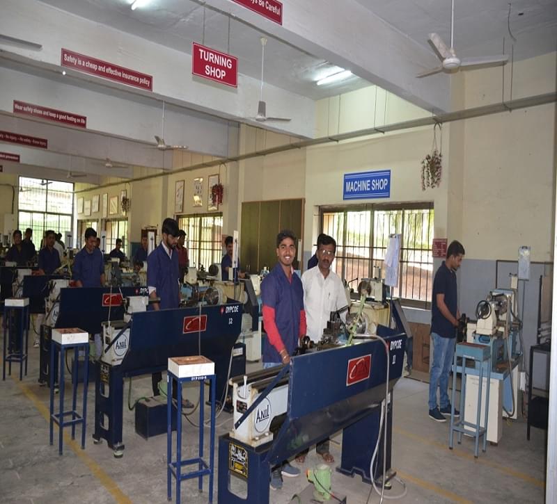 DY Patil University Pune Infrastructure photo 1