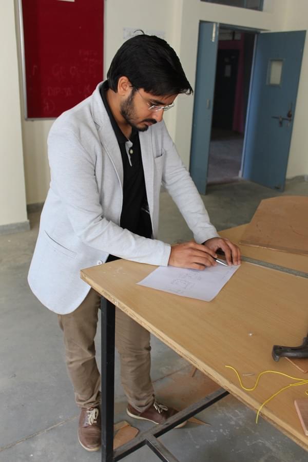 Centre for Design Excellence Jaipur Carpentry Lab photo 3