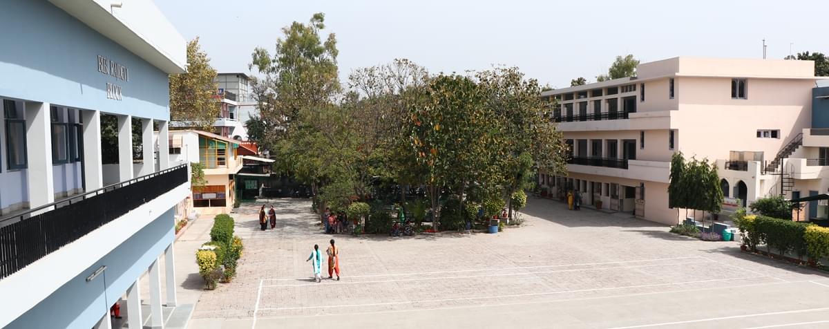 SSSS College of Commerce for Women Amritsar Campus photo 4