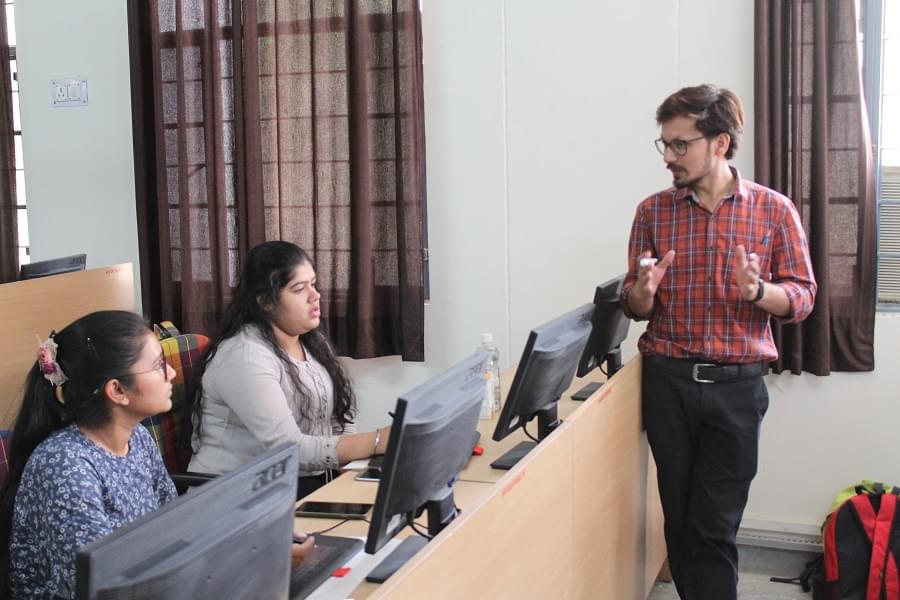 Centre for Design Excellence Jaipur Workshop Student Visit photo 11