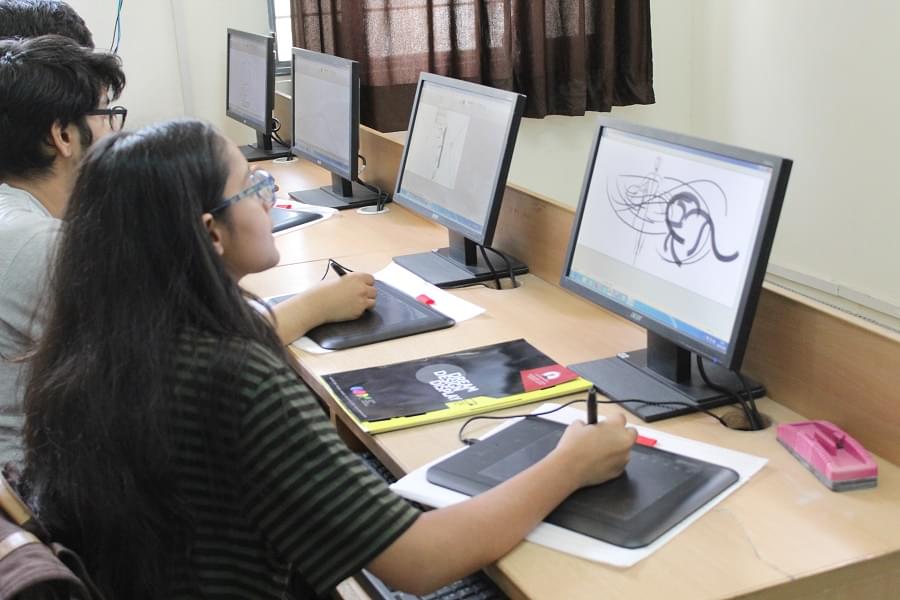 Centre for Design Excellence Jaipur Workshop Student Visit photo 12