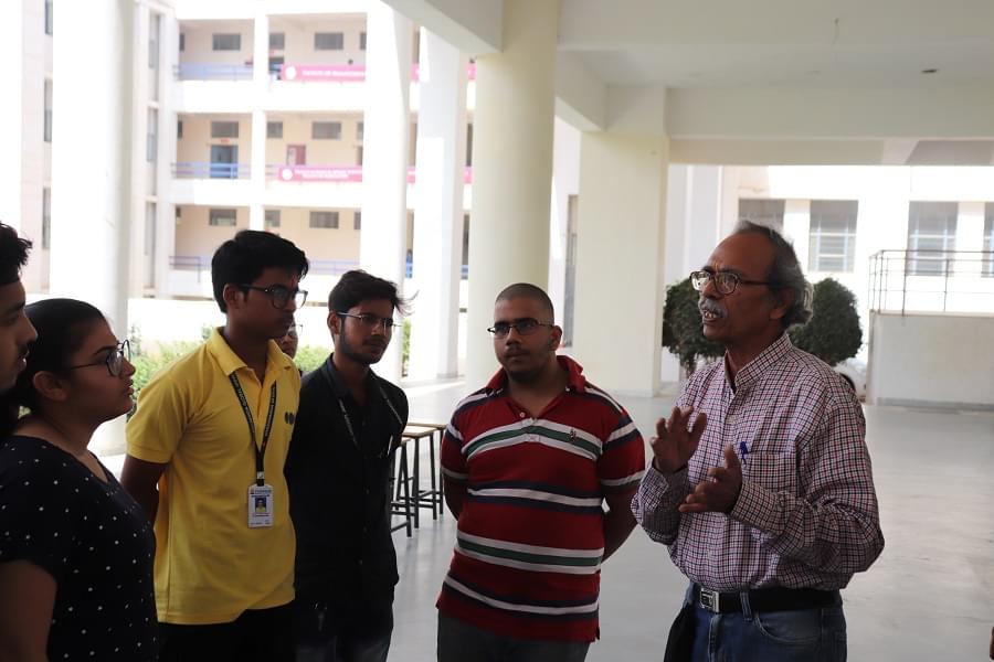 Centre for Design Excellence Jaipur Metal Workshop photo 3