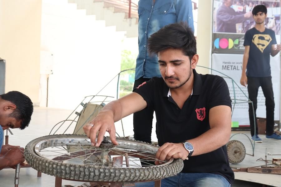 Centre for Design Excellence Jaipur Metal Workshop photo 5