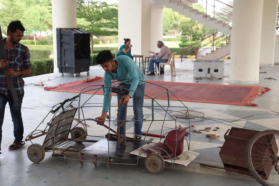 Centre for Design Excellence Jaipur Metal Workshop photo 18