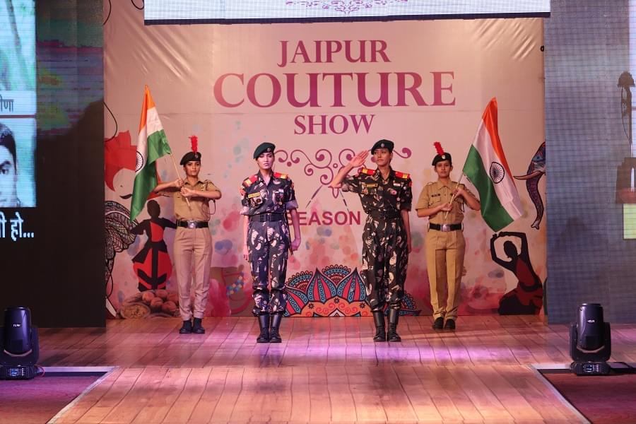 Centre for Design Excellence Jaipur Couture Show photo 5