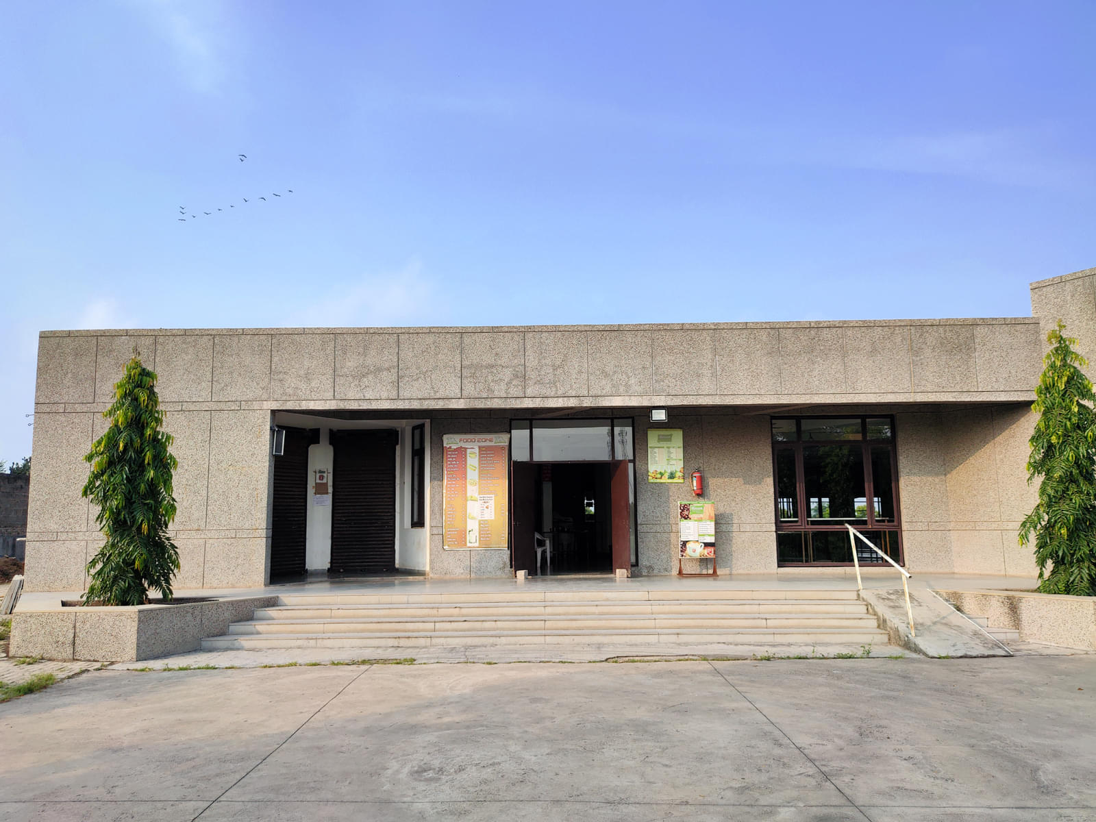 VVP Engineering College Rajkot Canteen photo 1