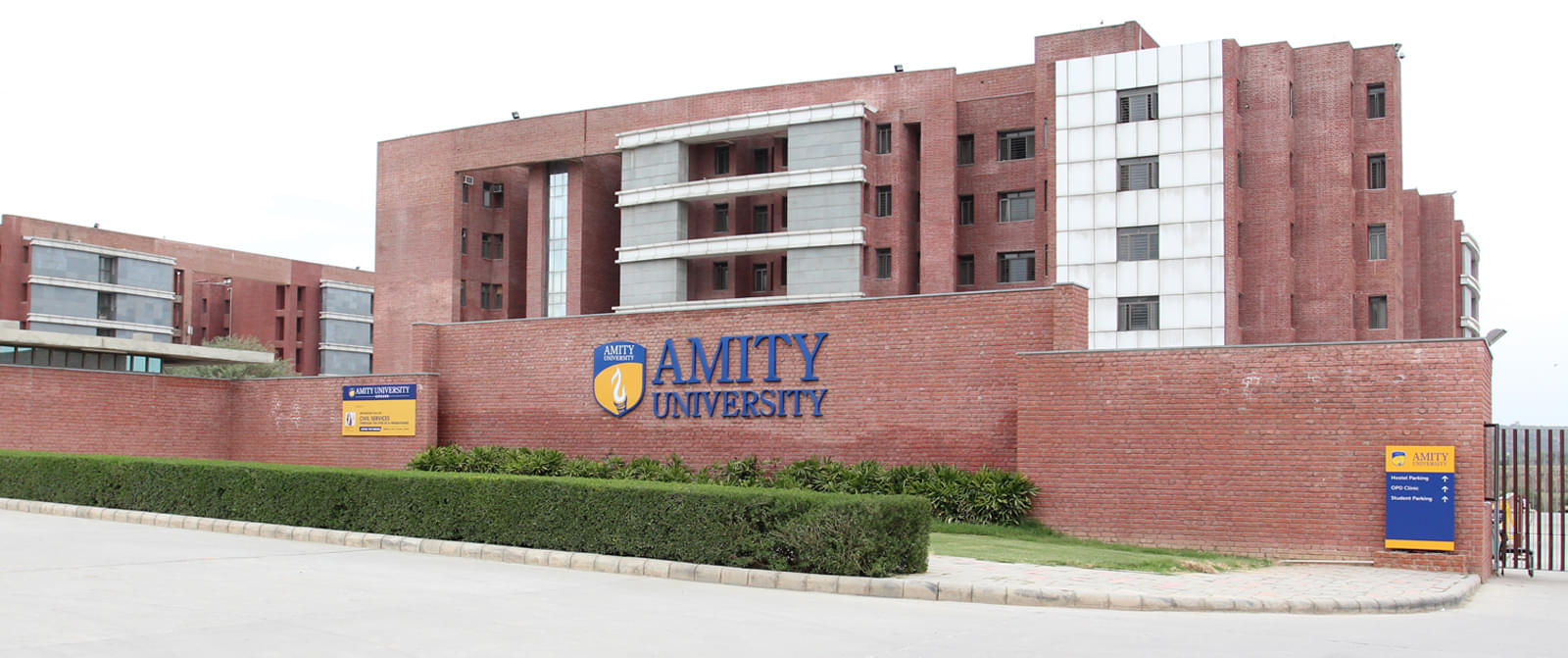 Amity University Gurgaon Academic Building photo 2