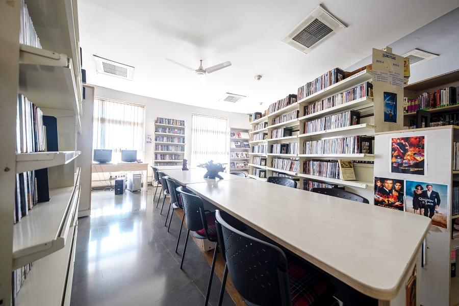 Whistling Woods International Mumbai Facilities photo 10