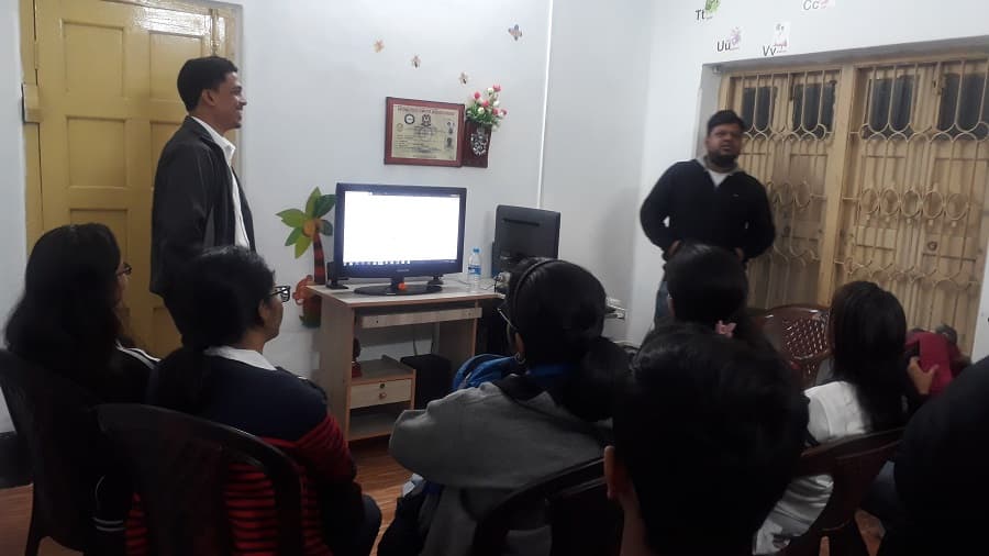 Click Academy of Digital Art Kolkata Industry Expert Training photo 4