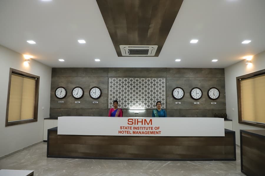 State Institute of Hotel Management Sidhpur Front Office Room photo 2