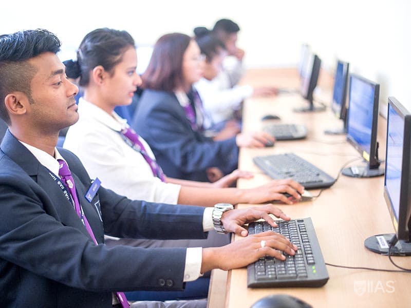 IIAS School of Management Siliguri Classroom photo 7