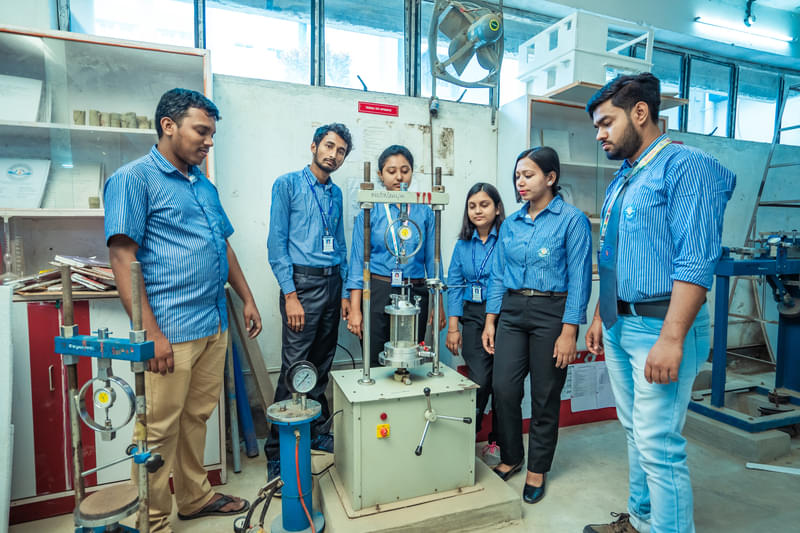 Brainware University Kolkata Labs photo 20