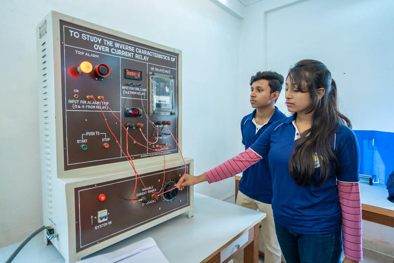 Brainware University Kolkata Labs photo 22