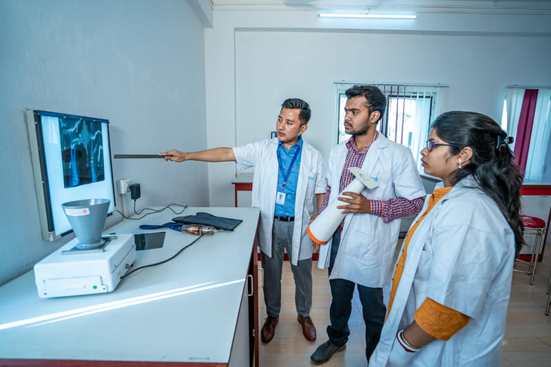 Brainware University Kolkata Labs photo 45