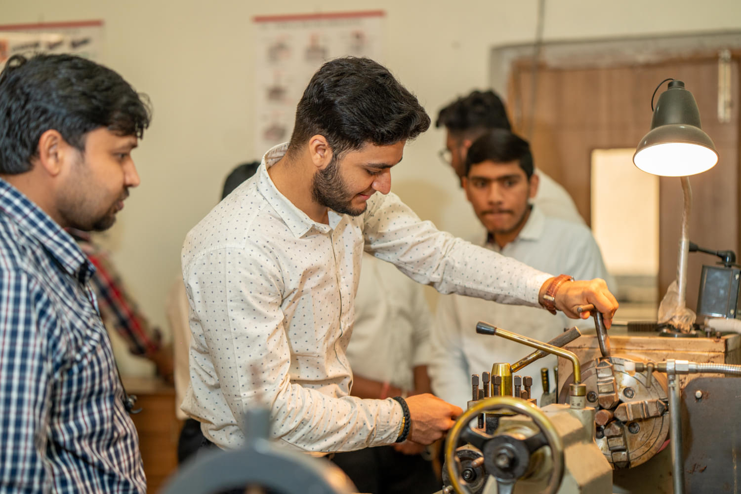 K.R. Mangalam University Gurugram Academic Building photo 2