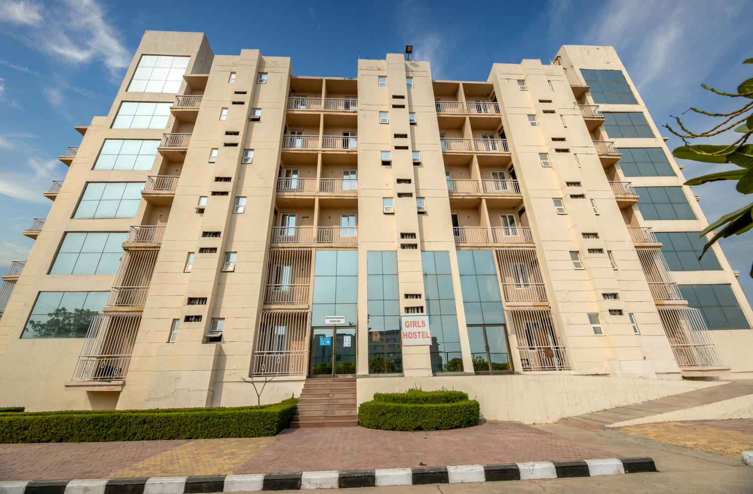 K.R. Mangalam University Gurugram hostel photo 2