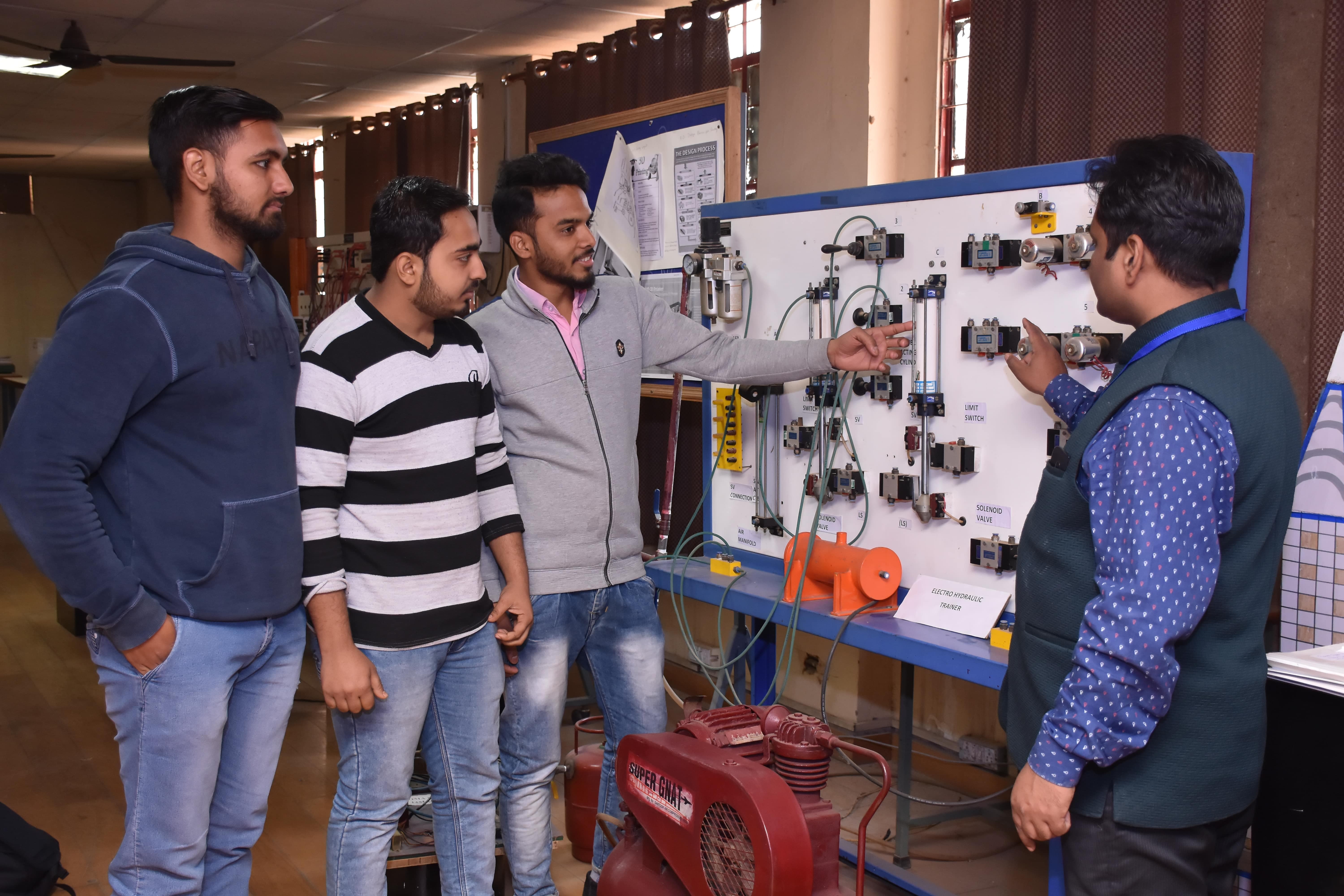 Lingaya's Vidyapeeth Faridabad Infrastructure photo 7