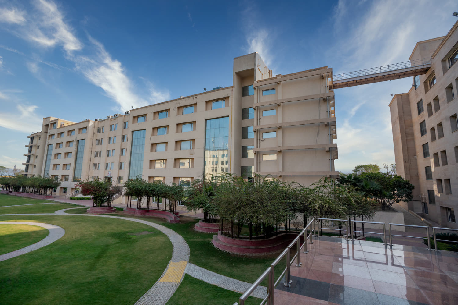 K.R. Mangalam University Gurugram Campus photo 14