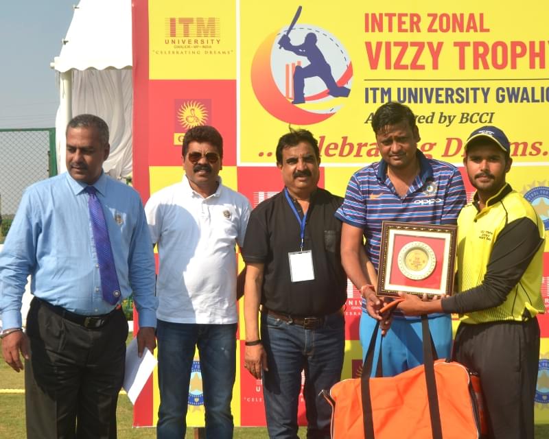 ITM University Gwalior Vizzy Trophy photo 8