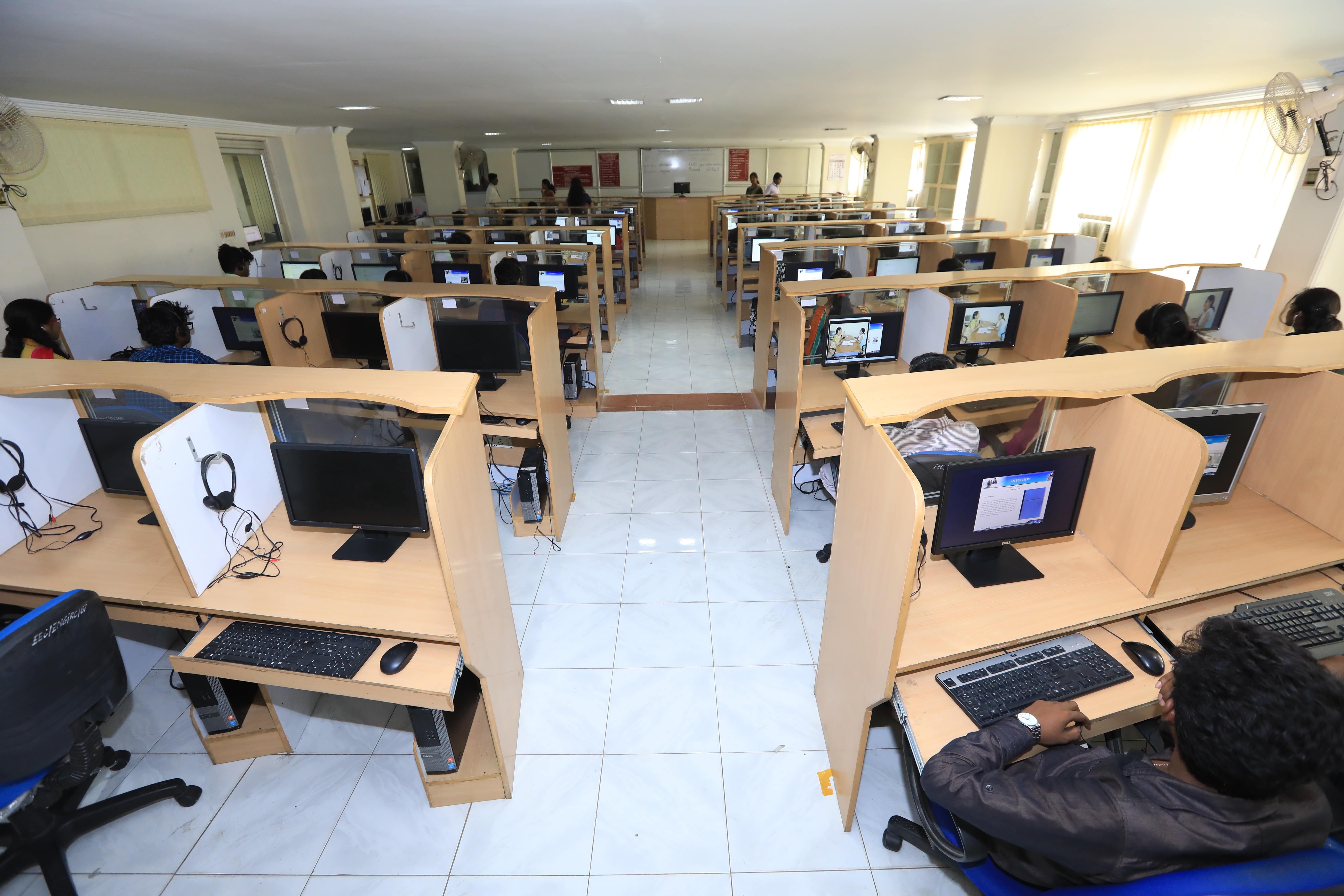 SRM Easwari Laboratories photo 10