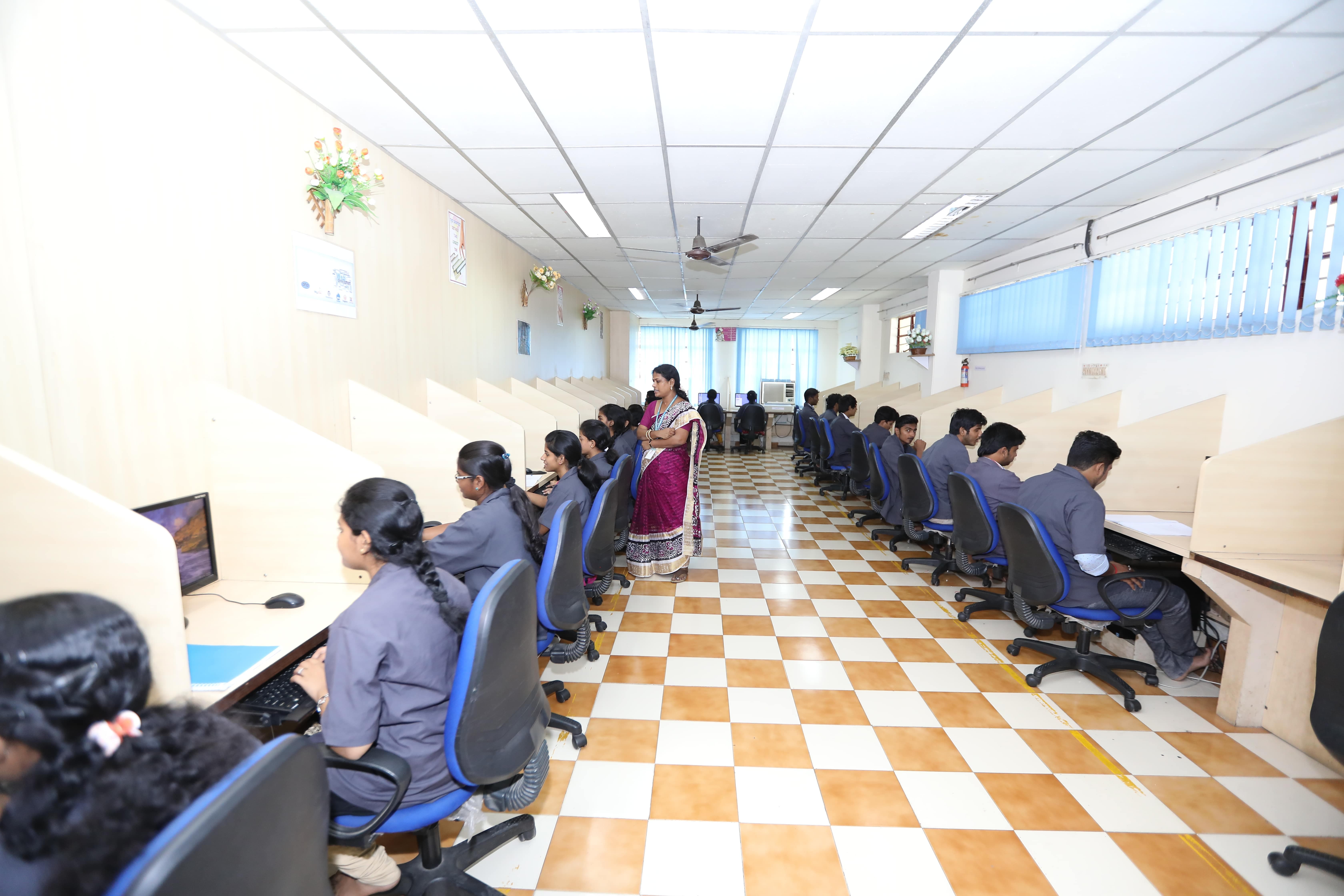 SRM Easwari Laboratories photo 7